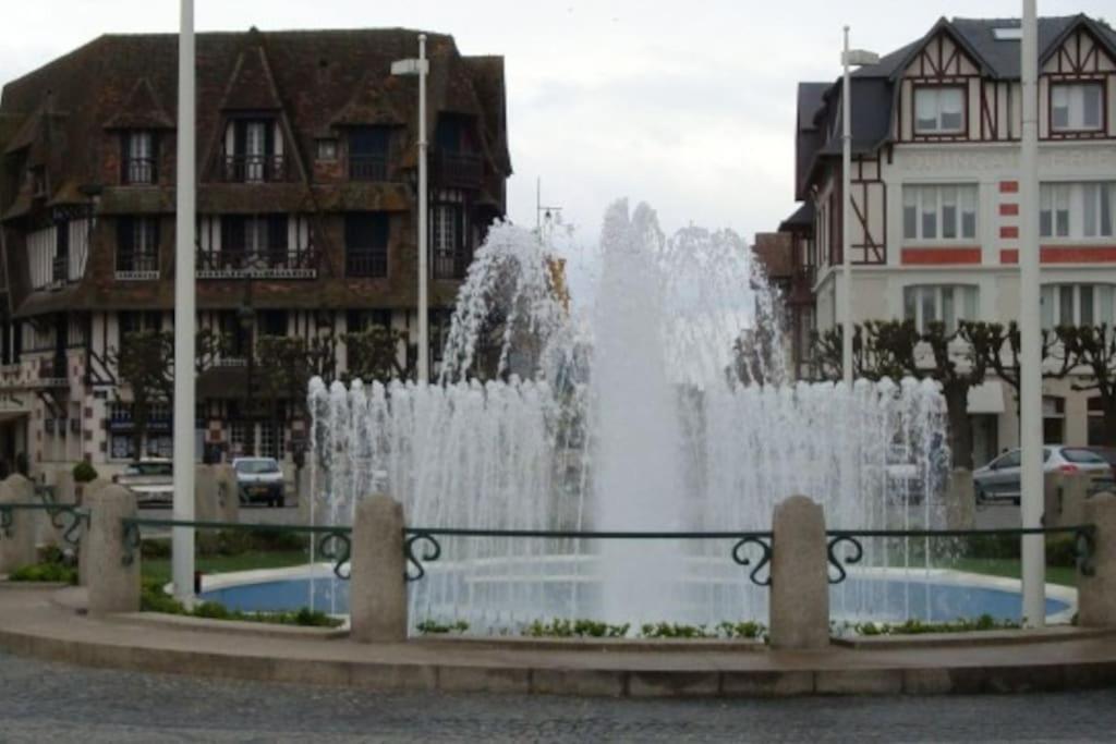 Deauville Studio En Bord De Mer Exterior photo